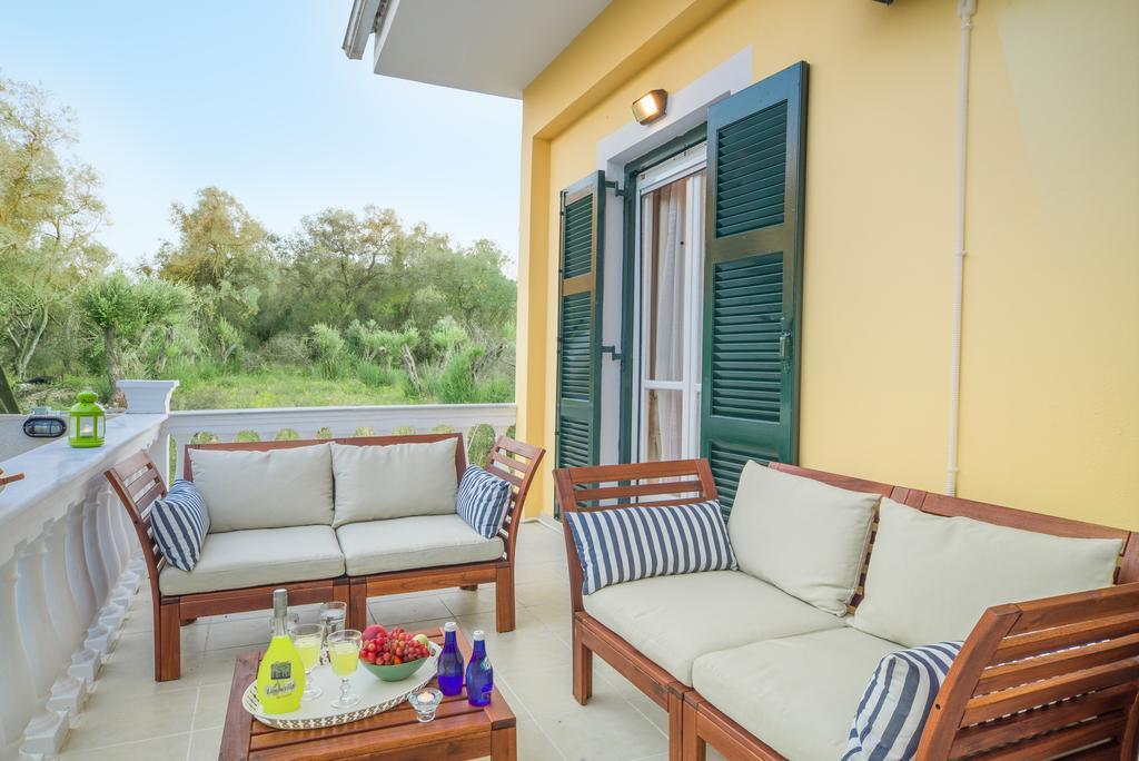 Karia Holiday Home Lefkímmi Buitenkant foto